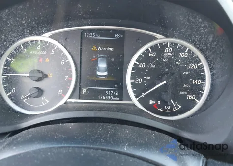 2017 Nissan Sentra Sr from USA, damaged, VIN 3N1AB7APXHY315704